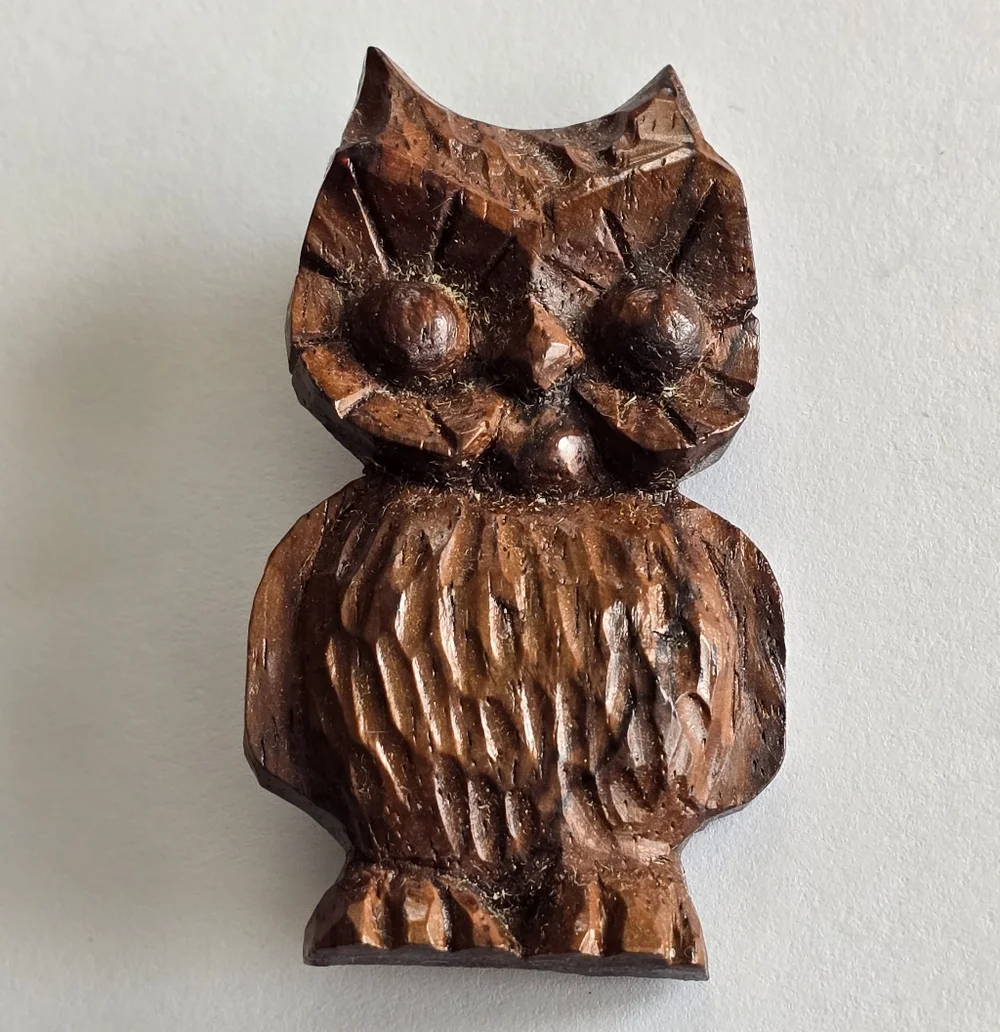 Vintage owl brooch carved wood bird brown cottage cottagecore pin